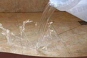长寿漏水维修 免砸砖防水材料该如何施工